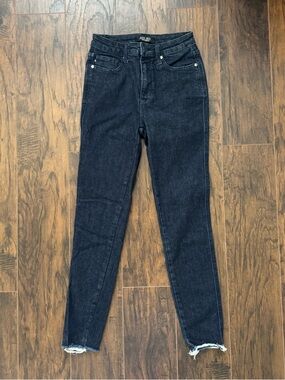 Judy Blue Size 5 Skinny Jeans